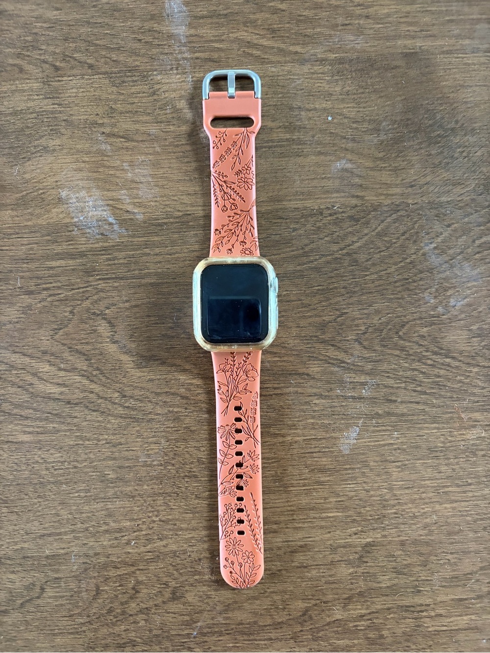Apple Watch Series 4/5 40mm Aluminum GPS + 2 Coral Bands & Bumper Case